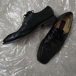 Giorgio Brutini Black Textured Oxfords